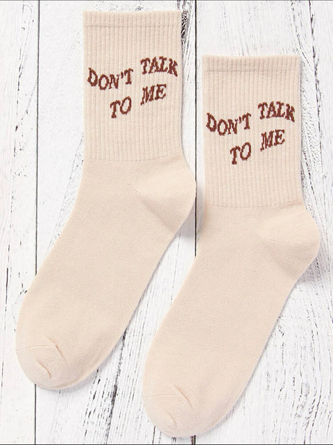 Slogan graphic socks